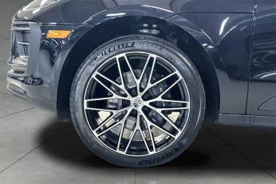 2025 Porsche Macan Macan