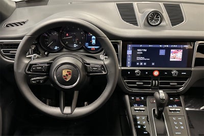 2025 Porsche Macan Macan