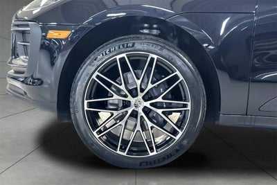 2025 Porsche Macan Macan