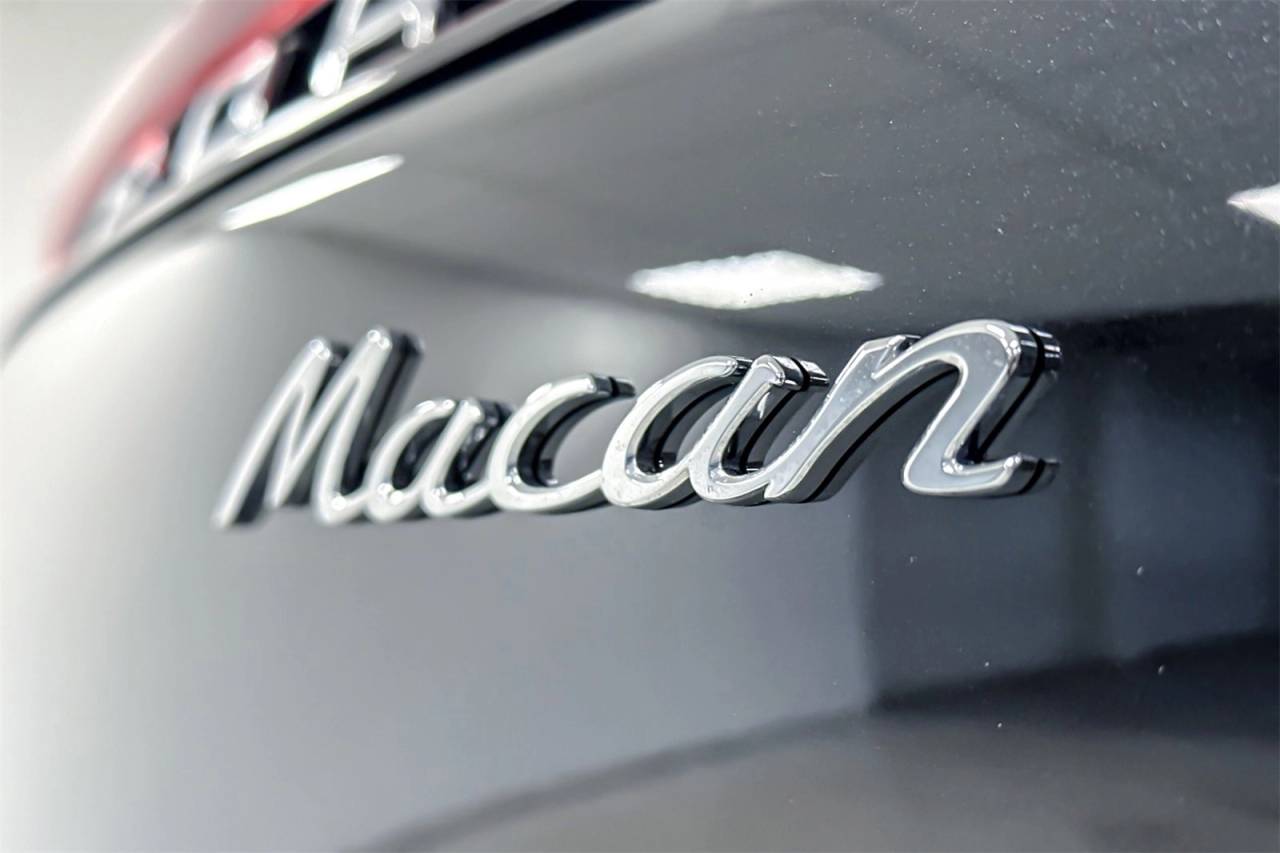 2025 Porsche Macan Macan