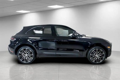 2025 Porsche Macan Macan