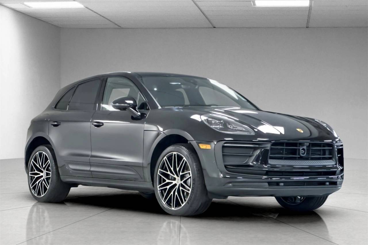 2025 Porsche Macan Macan