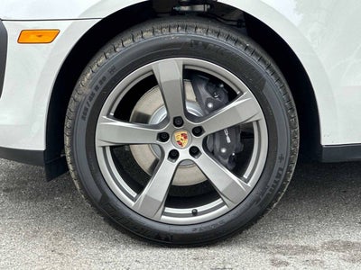 2025 Porsche Macan Macan