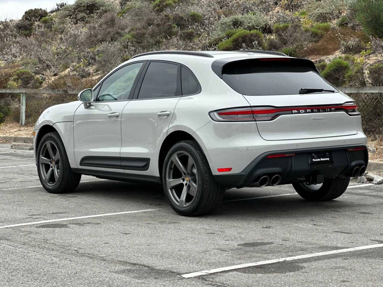 2025 Porsche Macan Macan