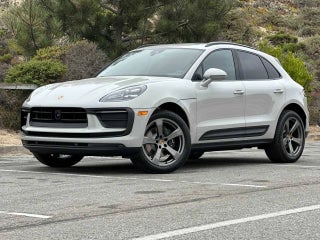 2025 Porsche Macan Macan