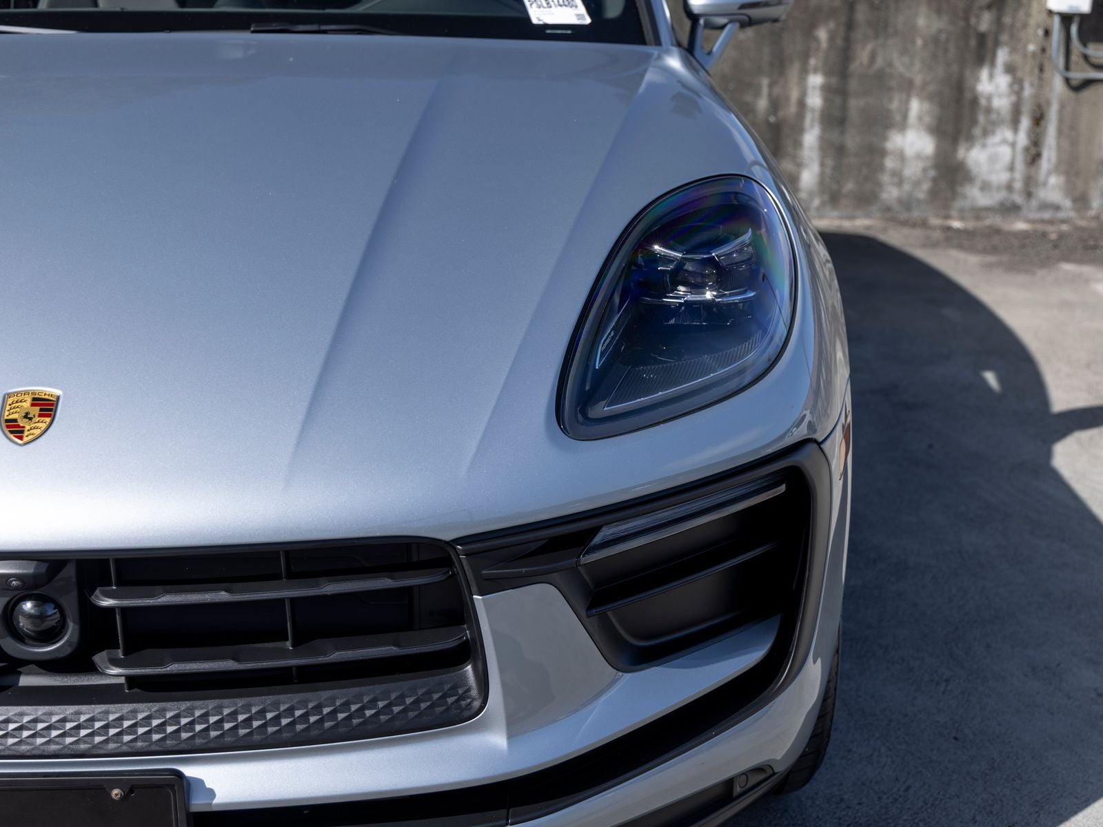 2025 Porsche Macan Base