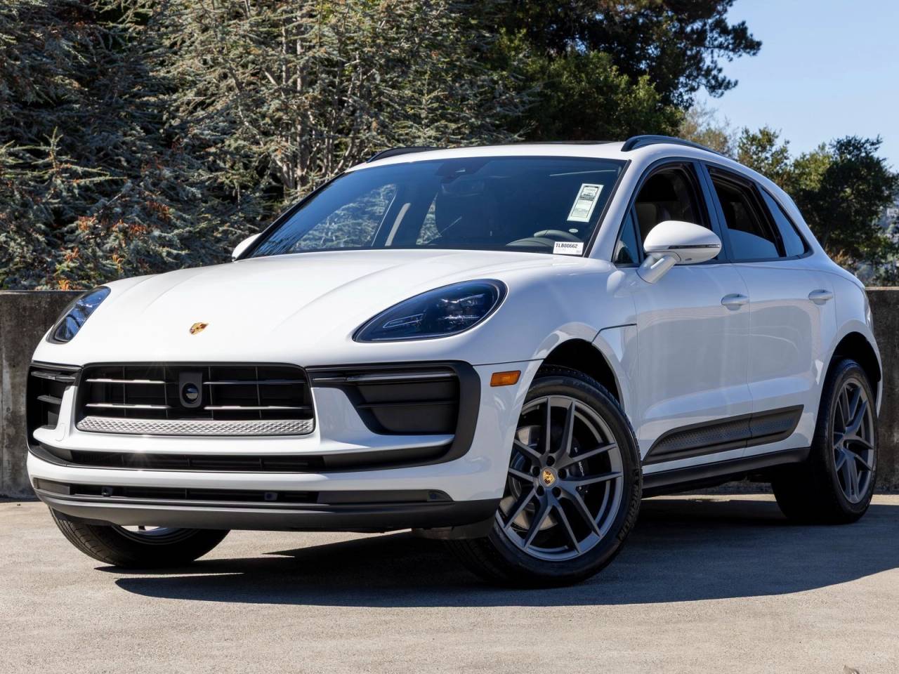 2026 Porsche Macan Macan