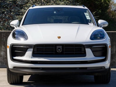 2026 Porsche Macan Macan