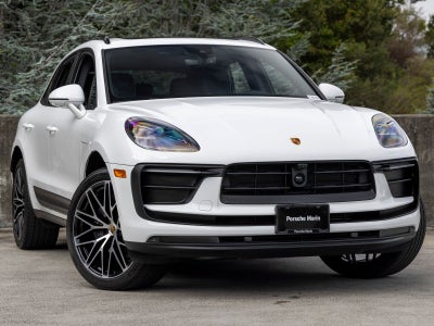 2026 Porsche Macan Macan