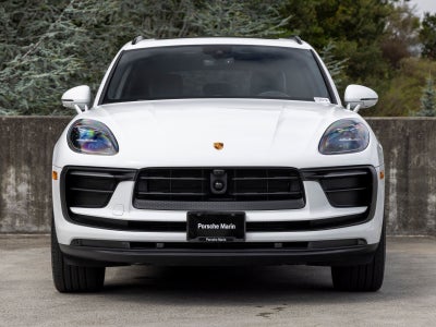 2026 Porsche Macan Macan