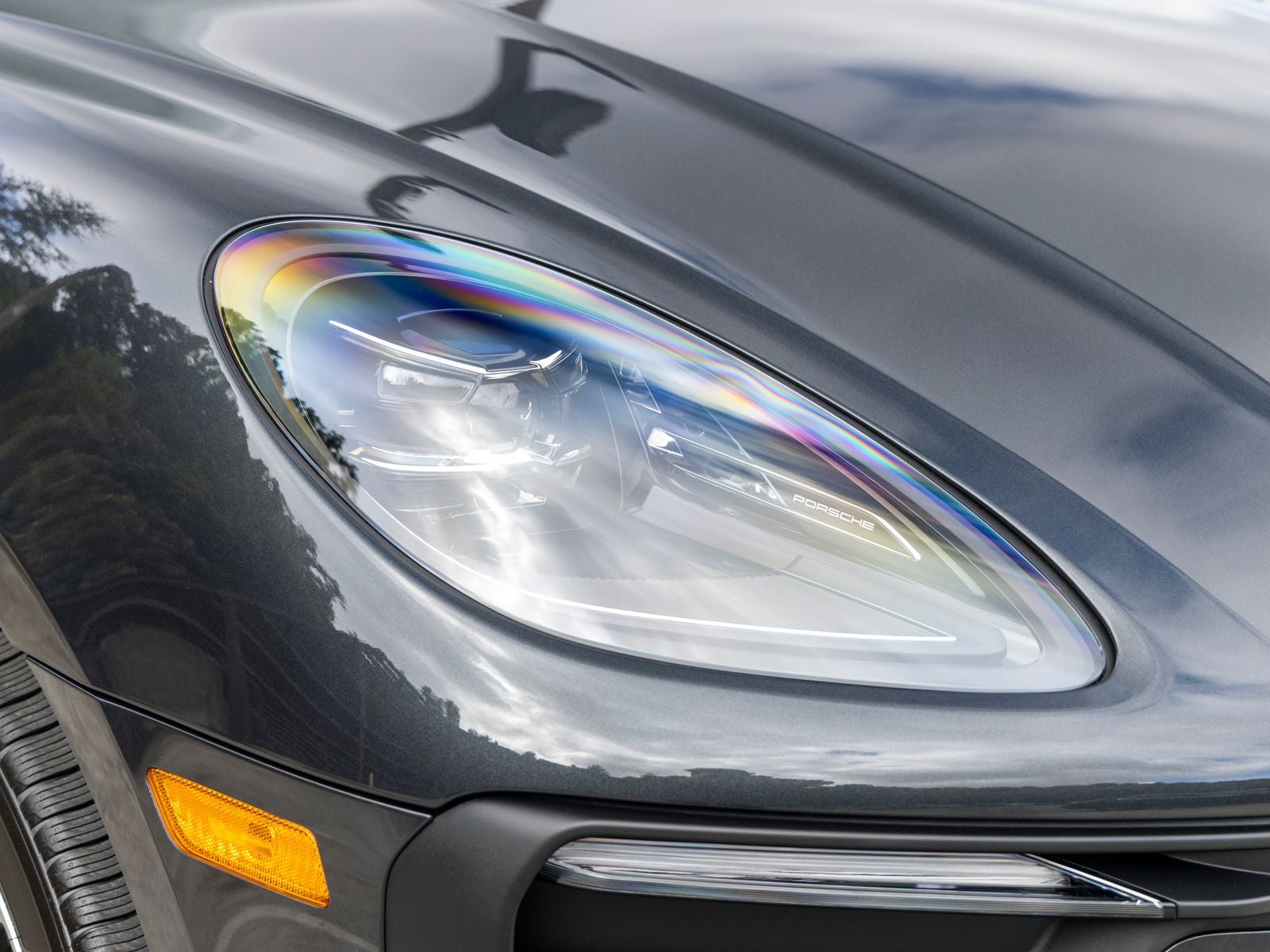 2026 Porsche Macan Base