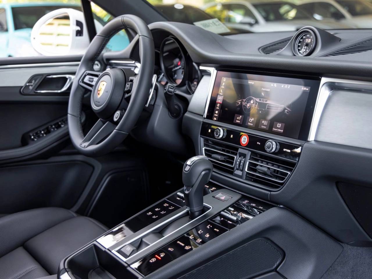2026 Porsche Macan Macan