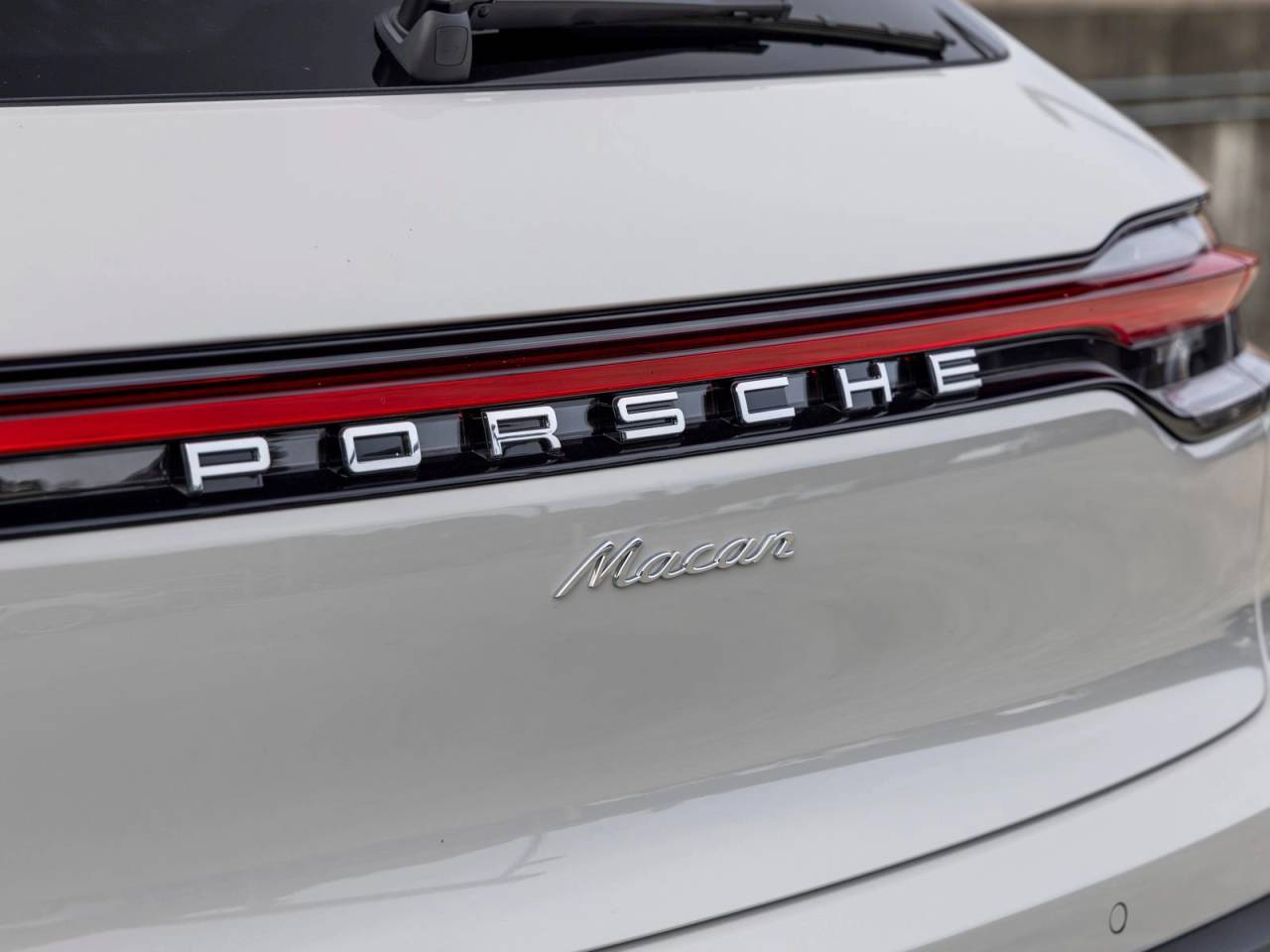 2026 Porsche Macan Macan