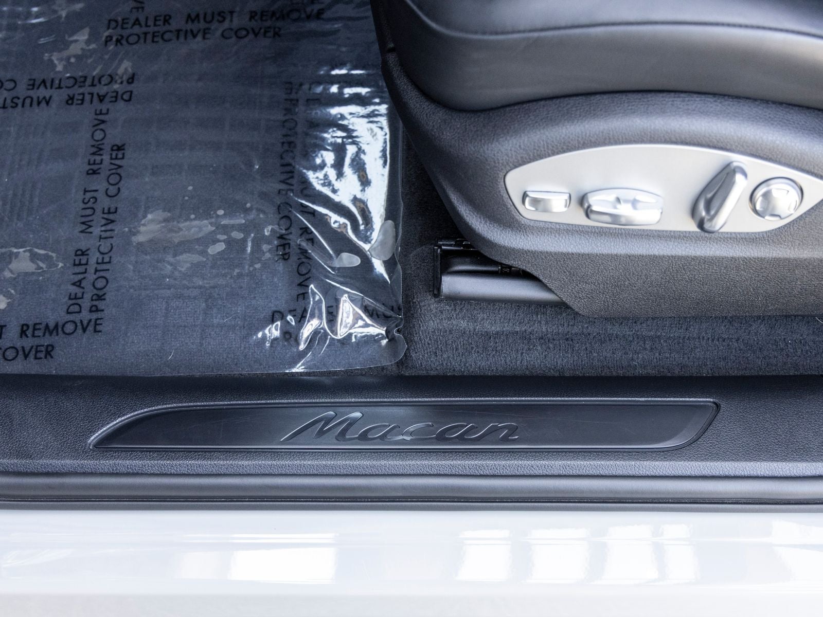 2021 Porsche Macan Macan