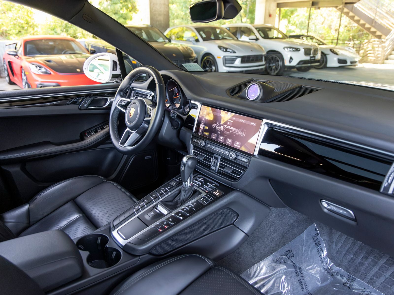 2021 Porsche Macan Macan