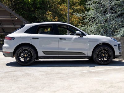 2021 Porsche Macan Macan