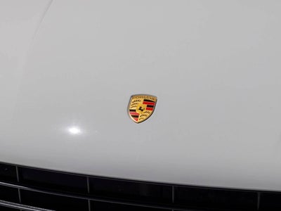2021 Porsche Macan Macan