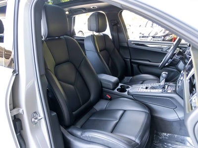 2021 Porsche Macan Macan
