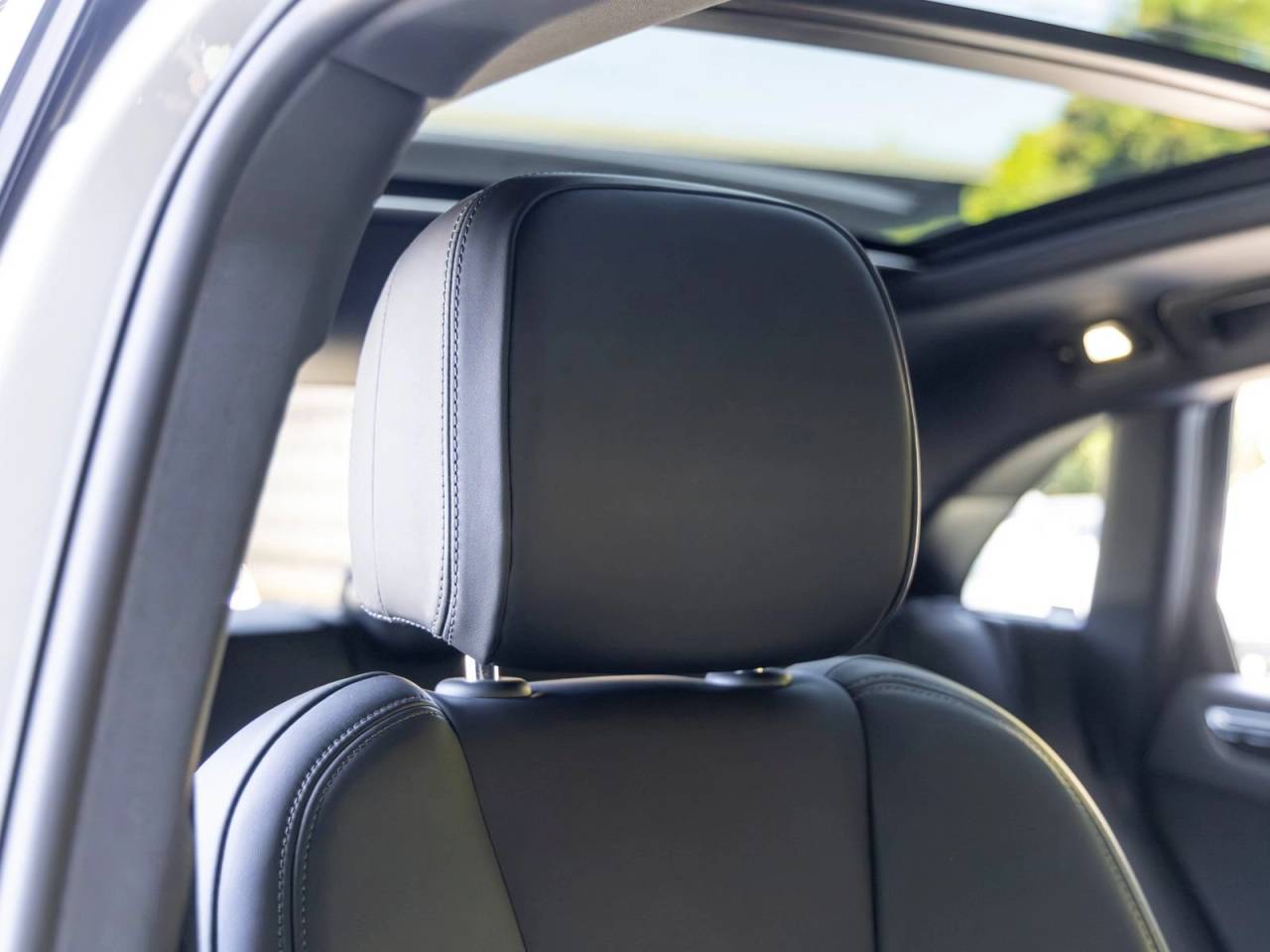 2021 Porsche Macan Macan