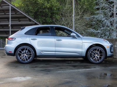 2023 Porsche Macan Macan (MY23)