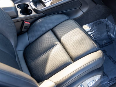 2023 Porsche Macan Macan (MY23)