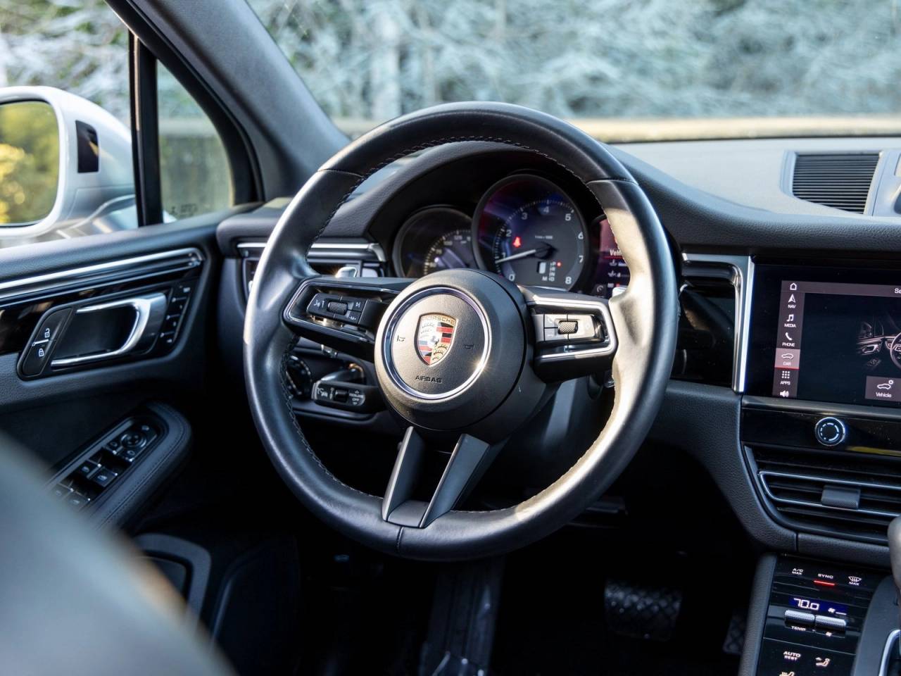 2023 Porsche Macan Macan (MY23)