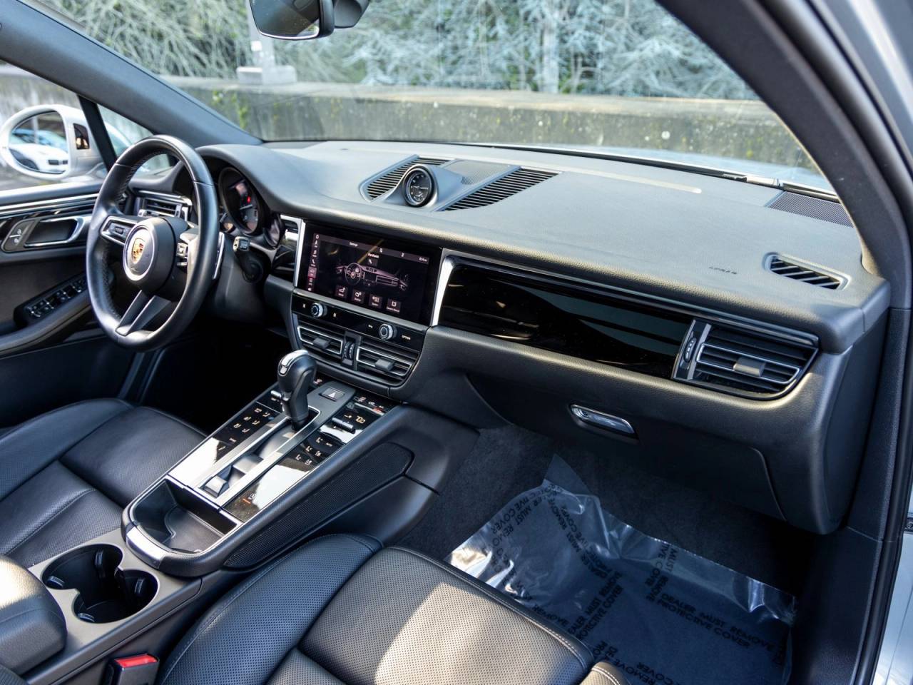 2023 Porsche Macan Macan (MY23)