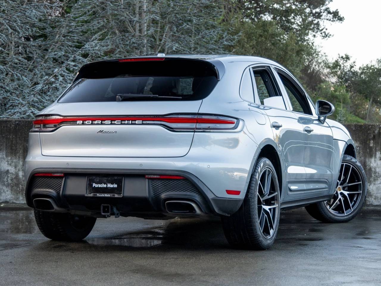 2023 Porsche Macan Macan (MY23)