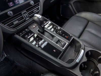 2023 Porsche Macan Base