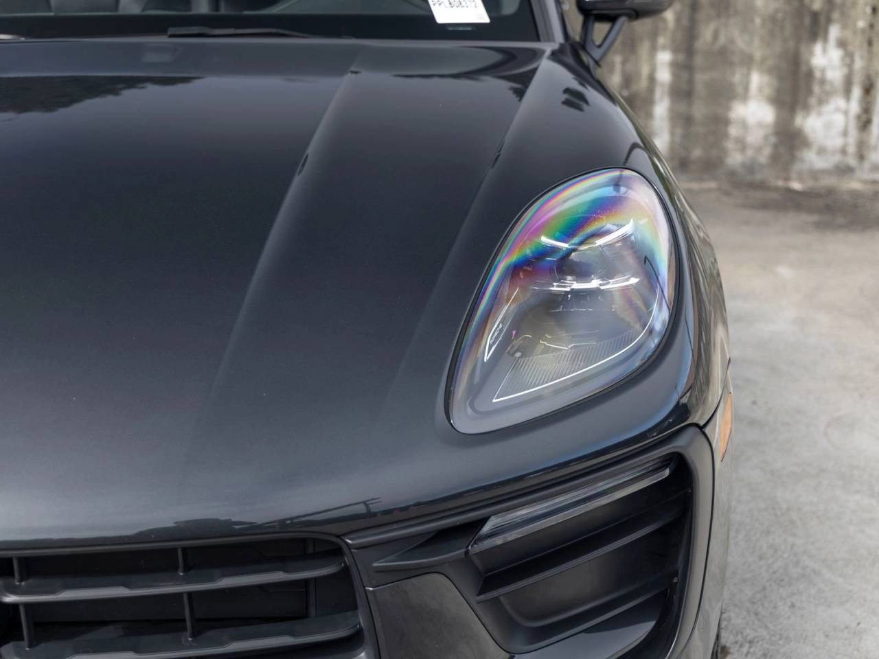 2023 Porsche Macan Base