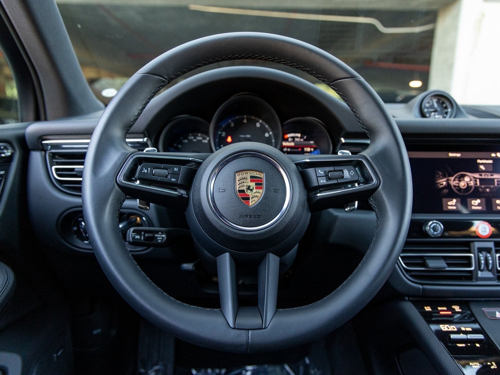 2025 Porsche Macan Macan