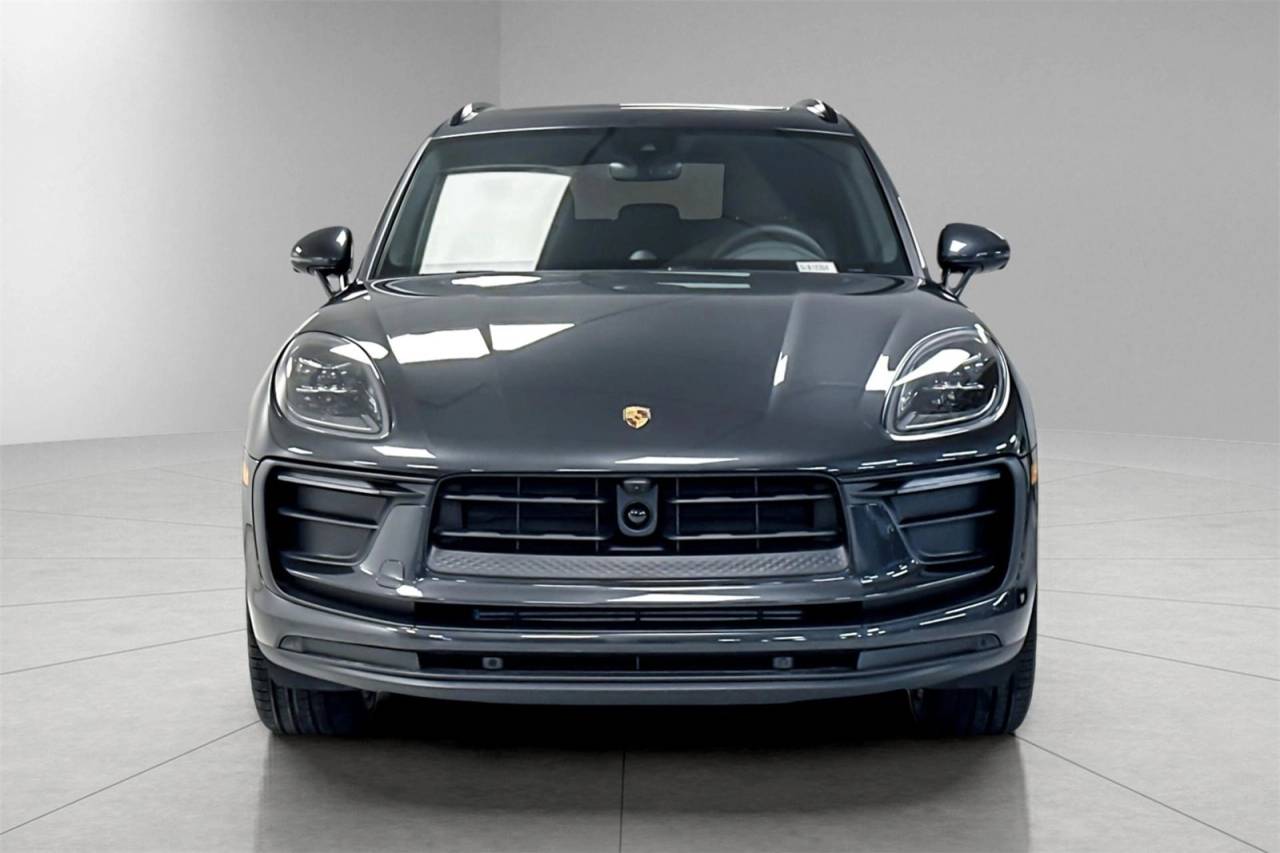 2025 Porsche Macan Macan