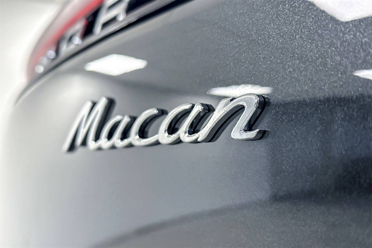 2025 Porsche Macan Macan