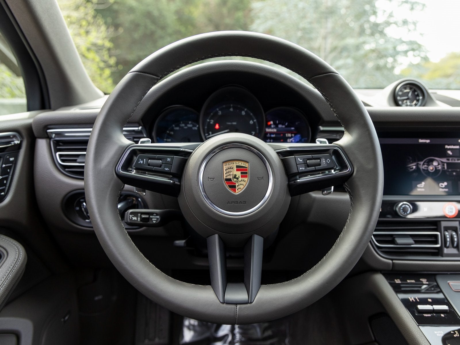 2025 Porsche Macan Macan