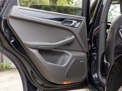 2025 Porsche Macan Macan