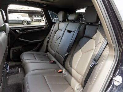 2025 Porsche Macan Macan