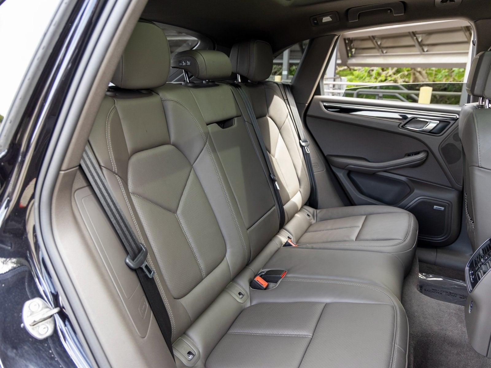 2025 Porsche Macan Macan