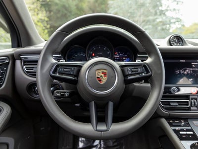 2025 Porsche Macan Macan