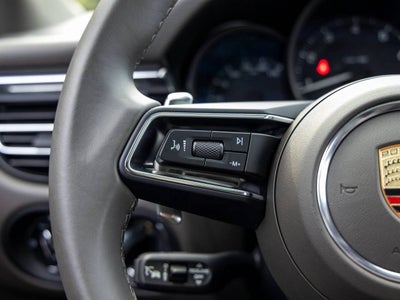 2025 Porsche Macan Macan