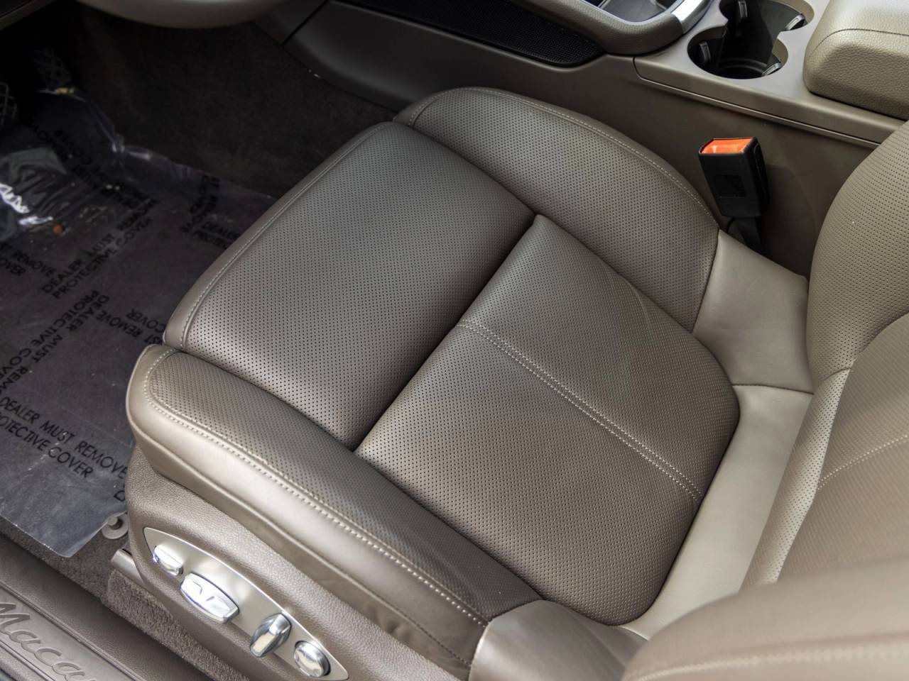 2025 Porsche Macan Macan