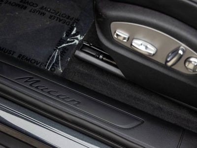 2026 Porsche Macan Macan