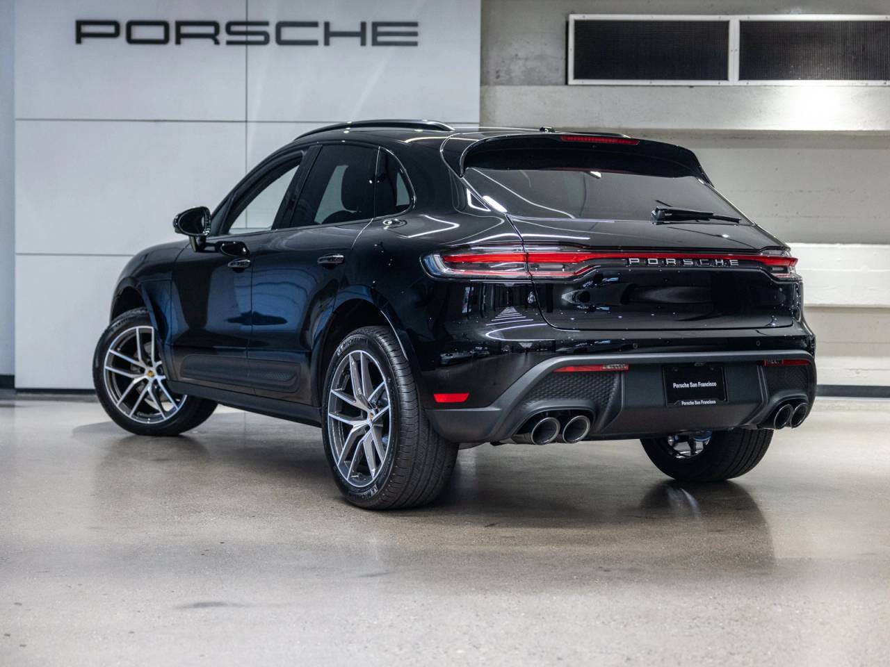 2026 Porsche Macan Macan