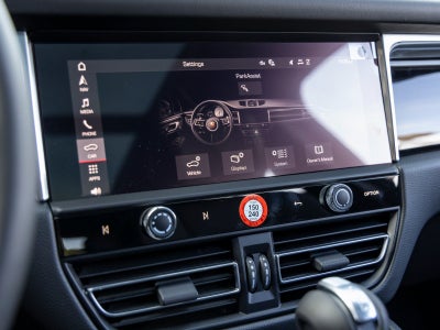 2026 Porsche Macan Macan T