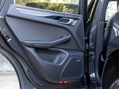 2026 Porsche Macan Macan T