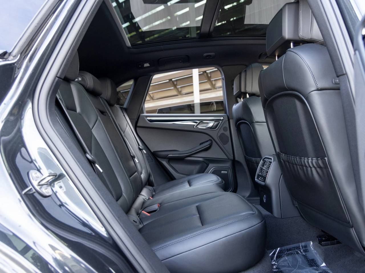 2026 Porsche Macan Macan T