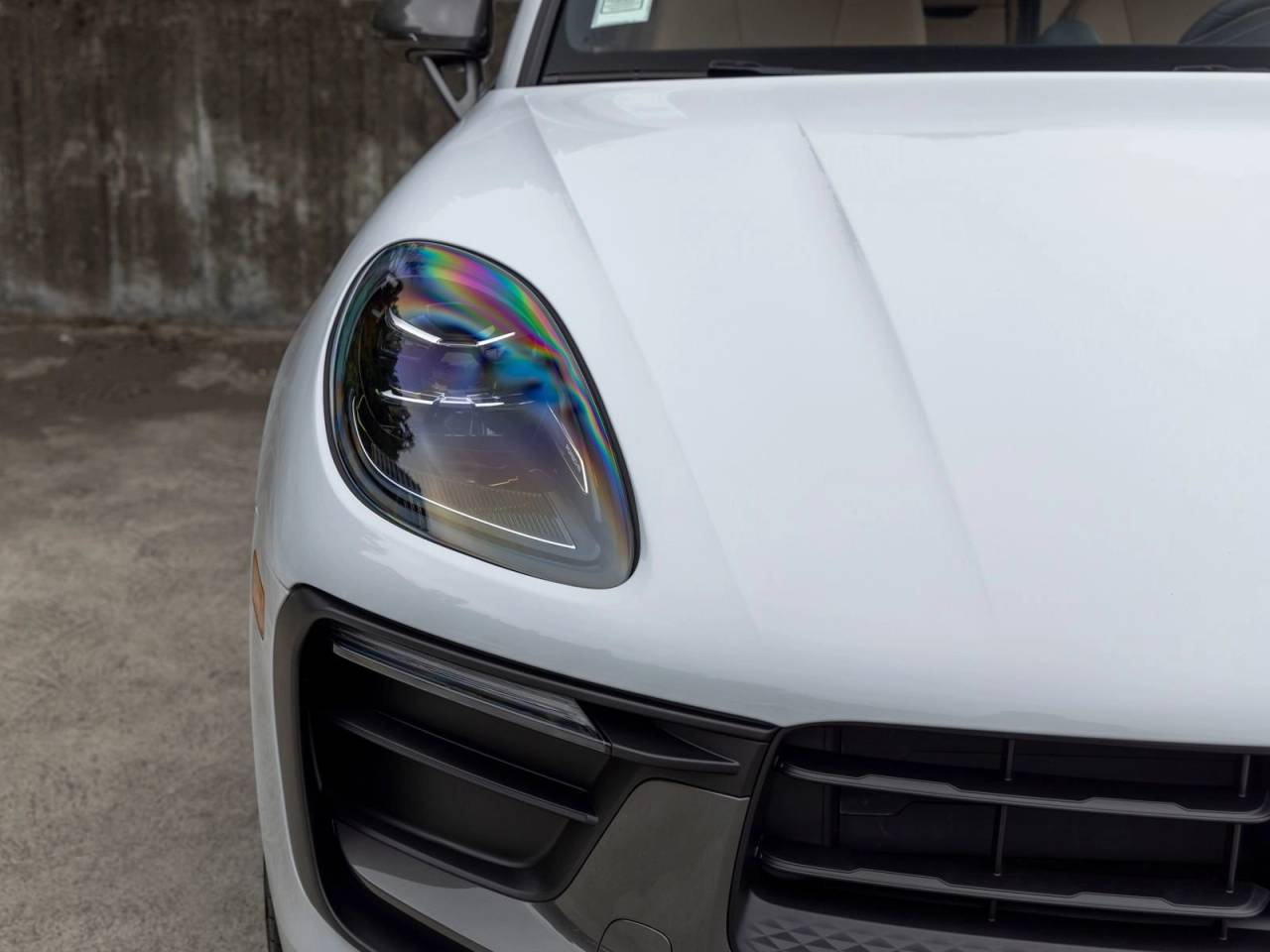 2026 Porsche Macan T