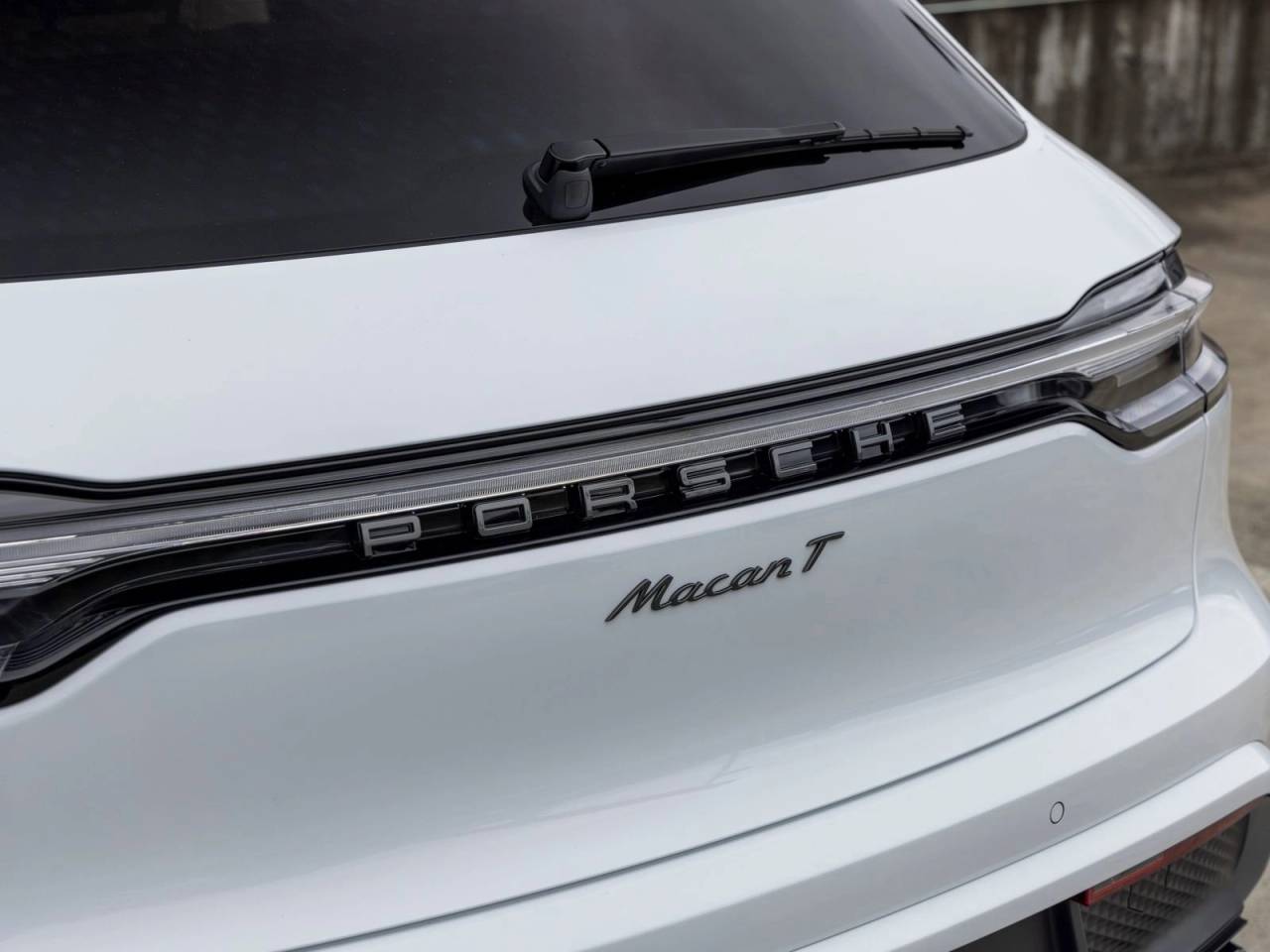 2026 Porsche Macan T