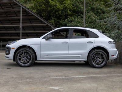 2026 Porsche Macan T