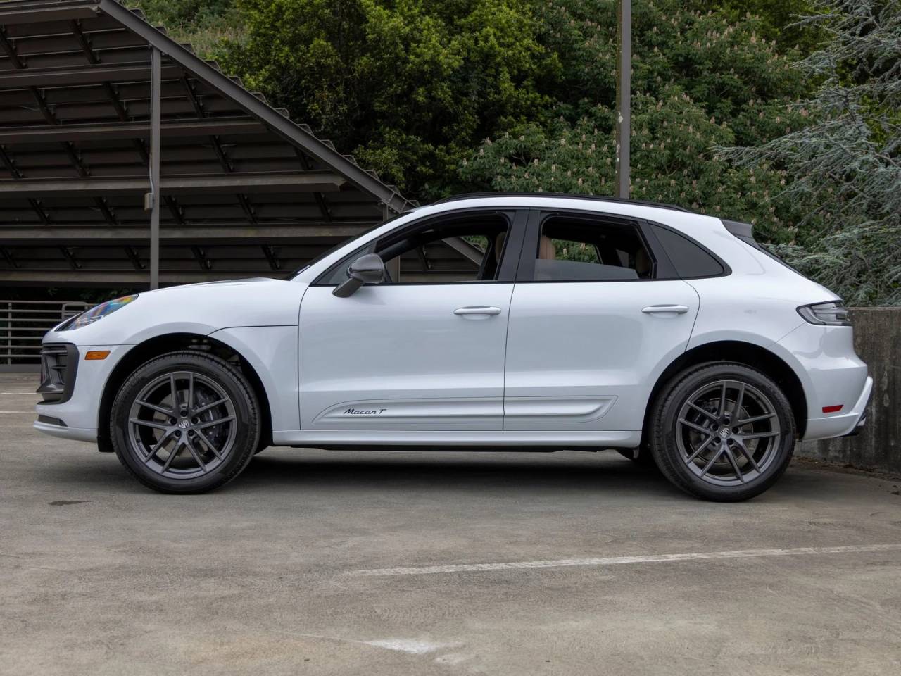 2026 Porsche Macan T