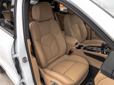 2026 Porsche Macan T